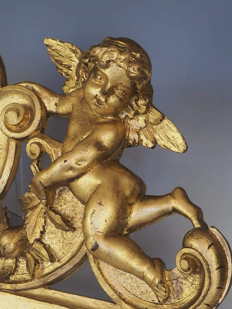 19th Century Italian Putti Giltwood Over Door Pediment